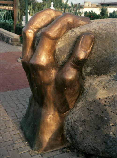 FistbyShimonDrory7303f.jpg