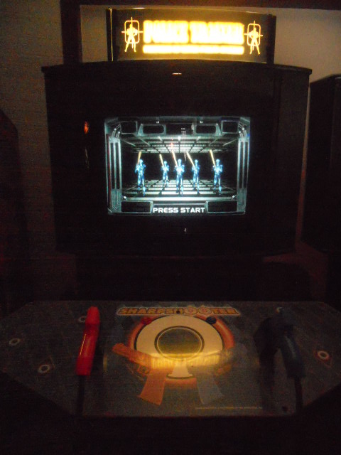 GAMIFICATION-BREAK-ROOM-ARCADE-MACHINE6b988c90e0e1fafe.jpg