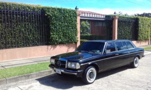 la-casa-del-expresidente-Oscar-Arias.-Rohrmoser-Costa-Rica-Mercedes-Limousine-300Ddf9597b0109af658.jpg