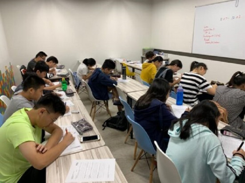 A-Level-Math-Tuition-in-Singapore1b94e4b9433359f7.jpg