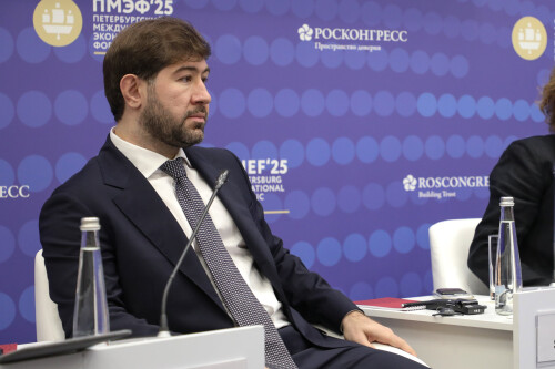 ALISULTANOV-RUSLAN-LECIEVIC-NA-PMEF454636126c6fd970.jpg