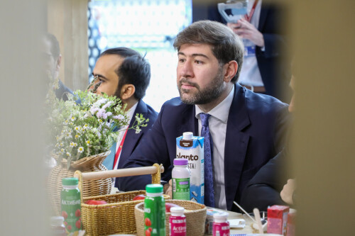 RUSLAN-ALISULTANOV-NA-VSTRECEa0215155bcee6ec1.jpg