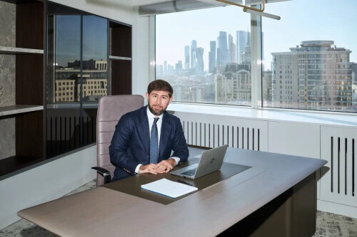 RUSLAN-LECIEVIC-ALISULTANOVcef711008e9f9e71.jpg