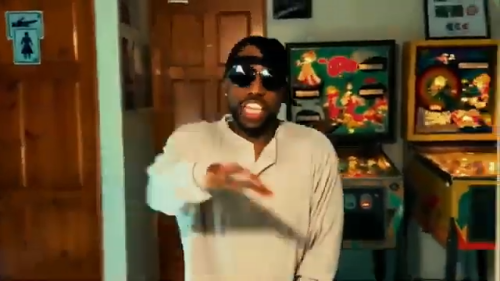 GblackDaBest-Costa-Ricas-Call-Center-Rap-Breakdancing-commerical-2708b838e15a811a7.png
