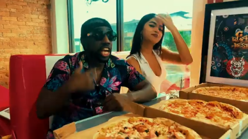 GblackDaBest-Costa-Ricas-Call-Center-Rap-Breakdancing-commericaled9f71c8e5664d09.png