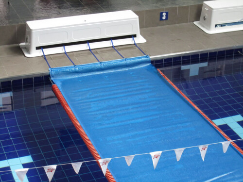 RollerBench-Rollup-Station-on-a-gym-pool-PowerPlastics-Pool-Covers482cf35af363e943.jpg